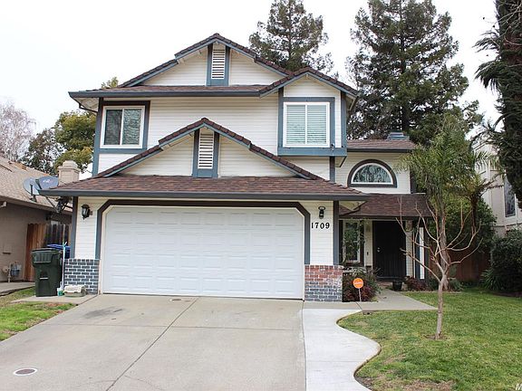 2nd image of 1709 Bridgecreek Dr