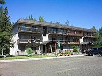 1st image of 822 16th Ave