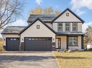 5421 Virginia Ave N, New Hope, MN 55428