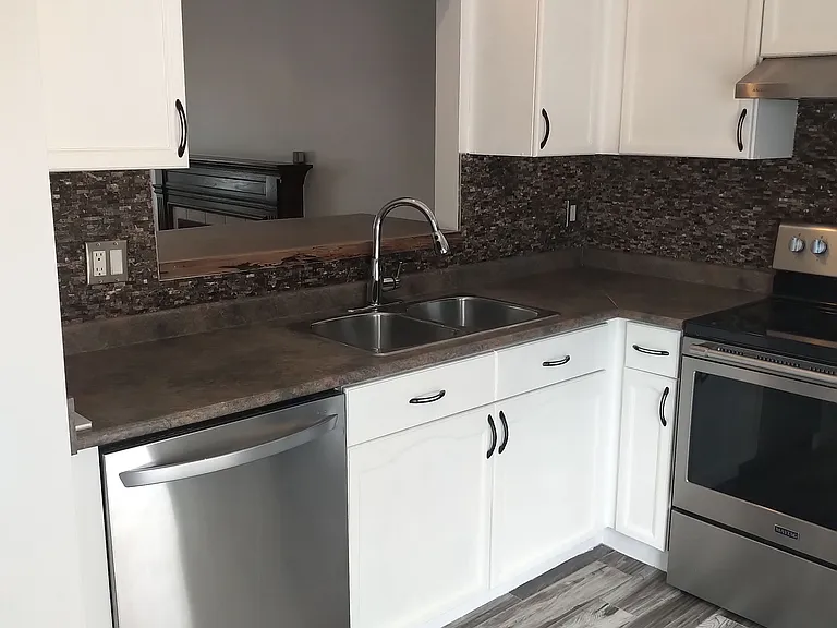 50 Hagan Ave — Photo 15