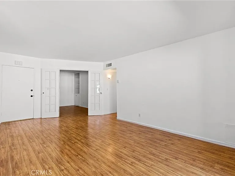 5400 Newcastle Ave #56 — Photo 5