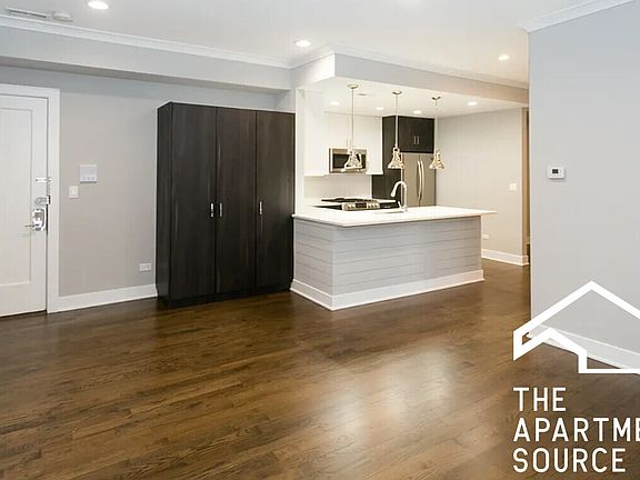 3rd image of 4458 N Kedzie Ave #3F