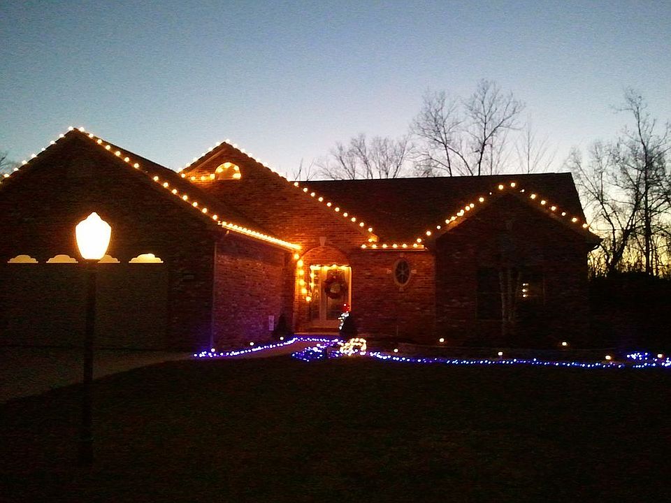1st image of 4620 Wisteria Dr