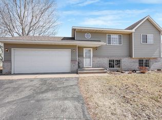 232 Horizon Ave, Sartell, MN 56377