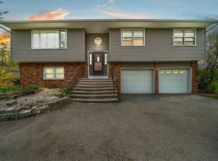 5 Cunningham Dr, Monroe, NY 10950
