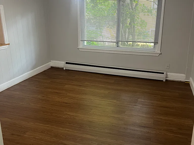 65 Curve St #3 — Photo 3