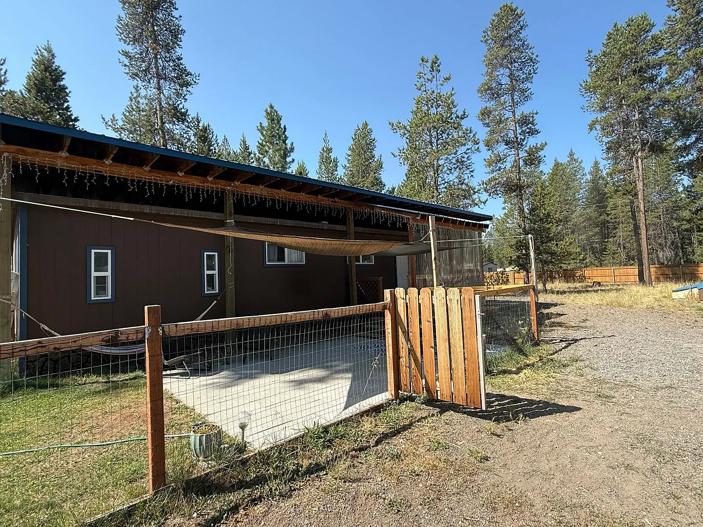 Recently Remodeled 2 Bedroom Home on 1 Acre with Greenhouse, Garden & Chicken Coop — Photo 2