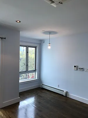 Rented by Flatiron Real Estate Advisors LLC | media 13