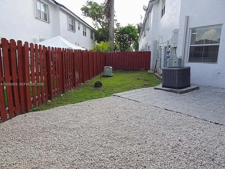 5460 NW 107th Ave #115 — Photo 11