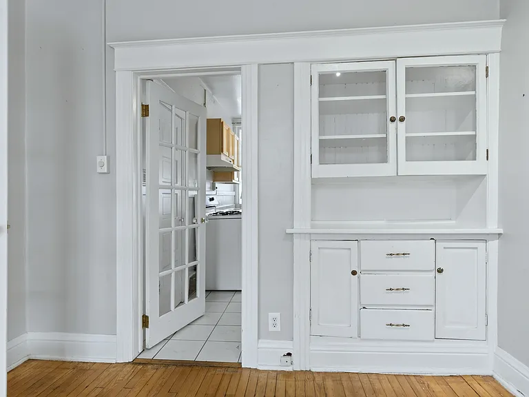 1121 E 6th Ave #1 — Photo 15
