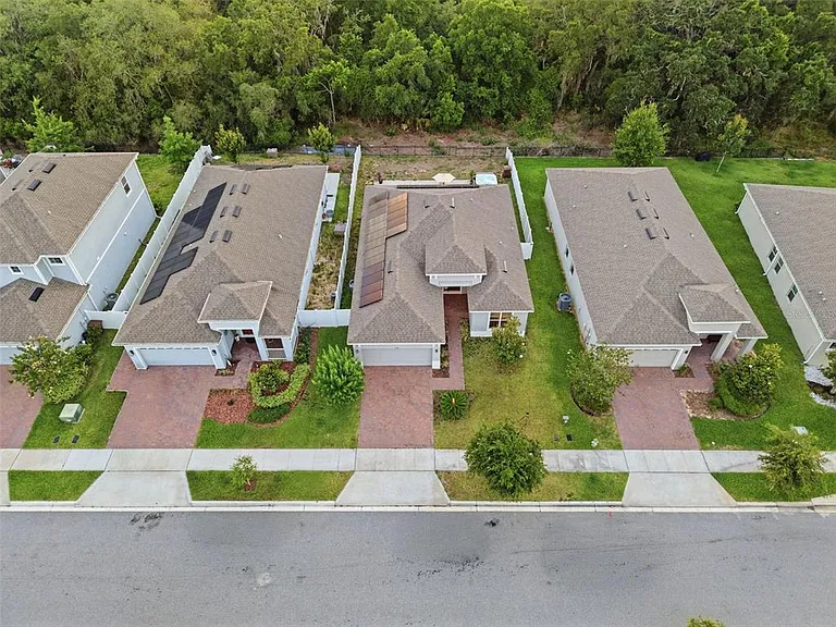 1097 Hendon Loop — Photo 46
