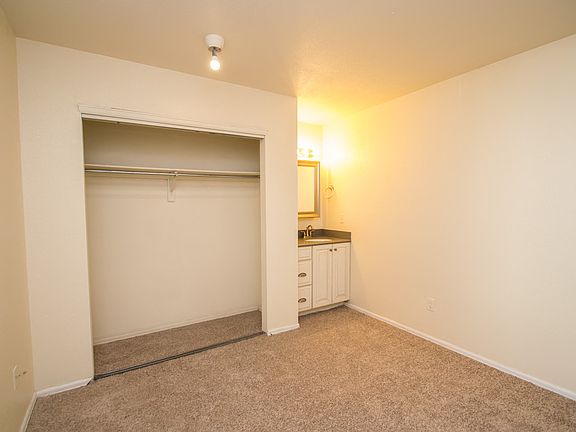 1919 Arapahoe Ave Bedroom