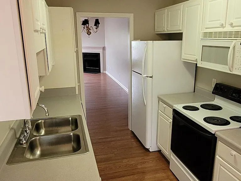 116 Wesley Harris Cir — Photo 3