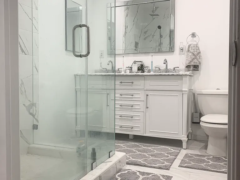2829 S Holt Ave — Photo 13