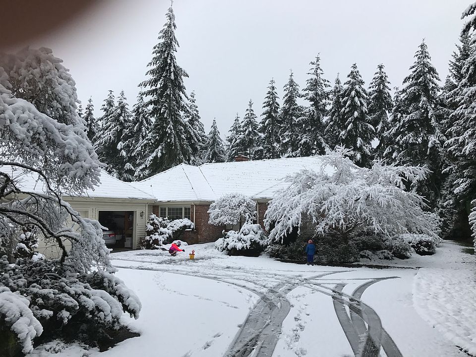 1st image of 8417 NE 12th St