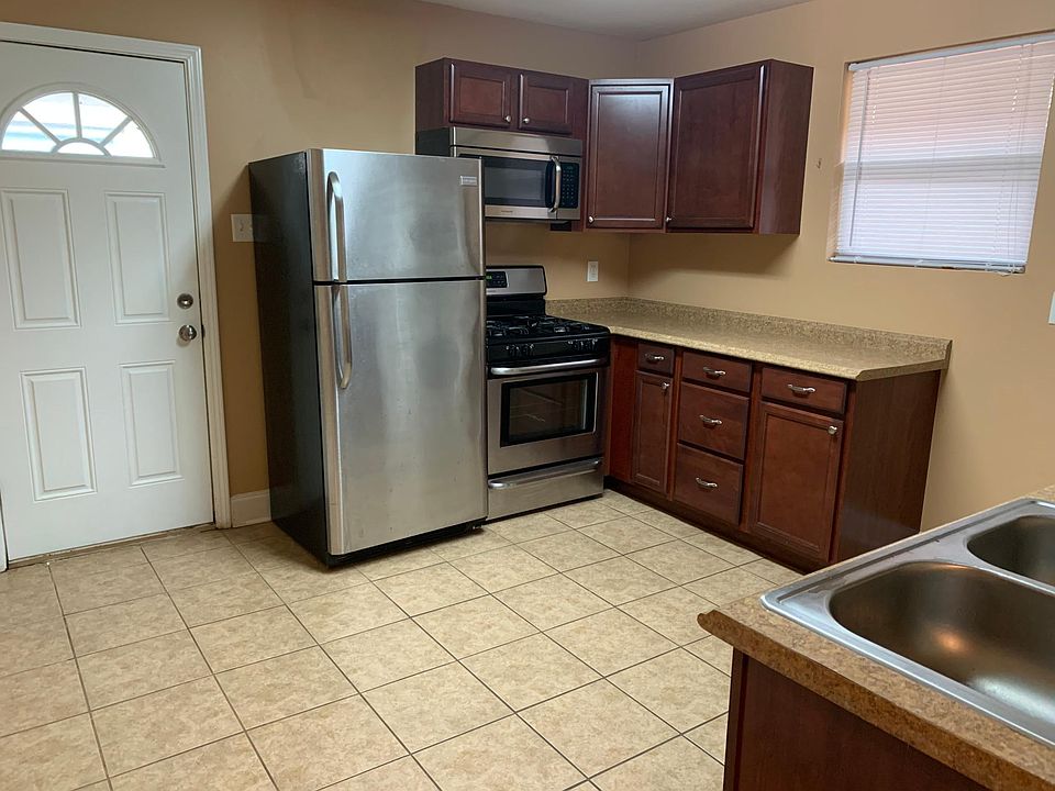 1st image of 4905 Loyola Ave #4905