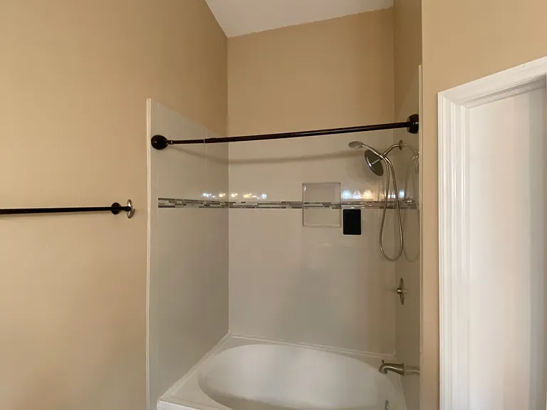 2216 Lake Woodberry Cir — Photo 8