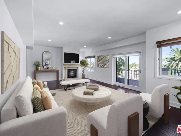 155 N Hamilton Dr APT 402, Beverly Hills, CA 90211