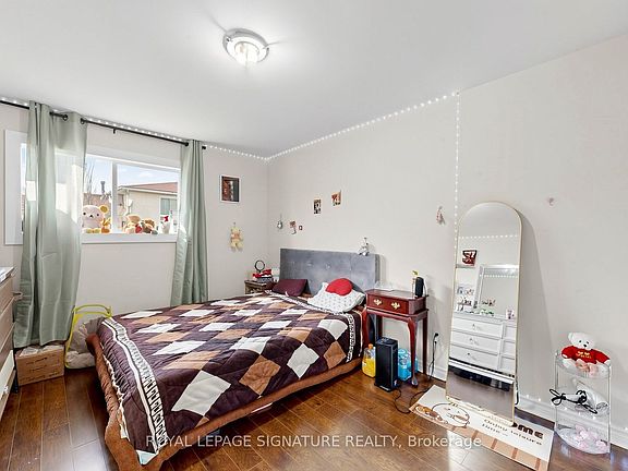 4th image of 15 Gainsborough Rd