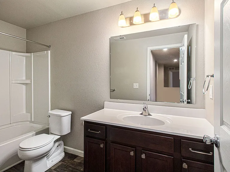 372 White Pine Ct — Photo 30