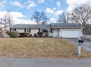 5 Shady Hill Rd, Nashua, NH 03063