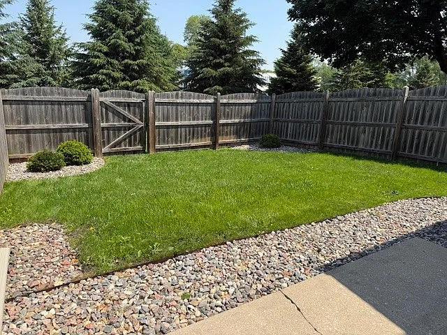 2112 Croydon Ave #3 — Photo 32