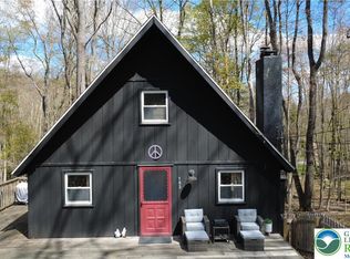 163 Owassa Dr, Pocono Lake, PA 18347