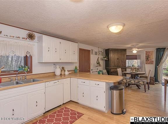 5th image of 1179 Violet Dr