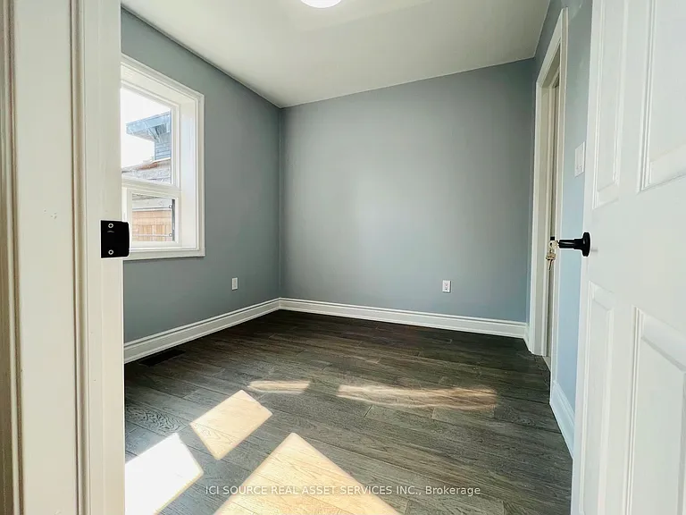 1342 Weston Rd #4 — Photo 3
