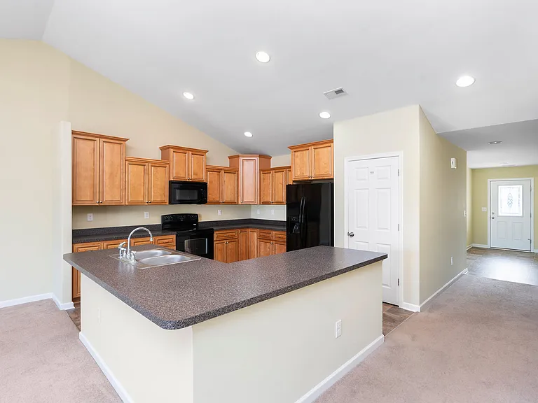 241 Overview St — Photo 4