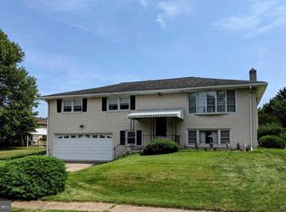 1971 Thelon Dr, York, PA 17408