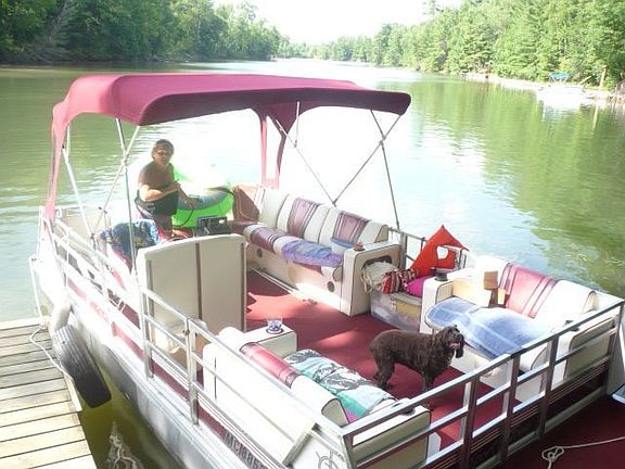 Pontoon Included