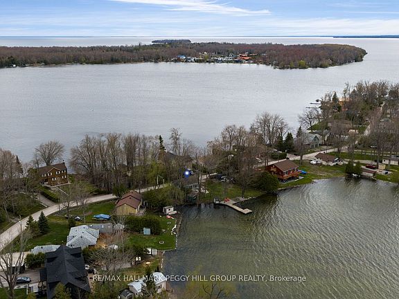 2nd image of 4304 Plum Point Rd