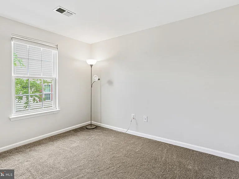 7610 Golden Slumber Ln — Photo 28