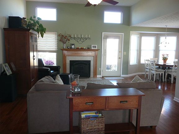 3rd image of 239 Brandie Dr