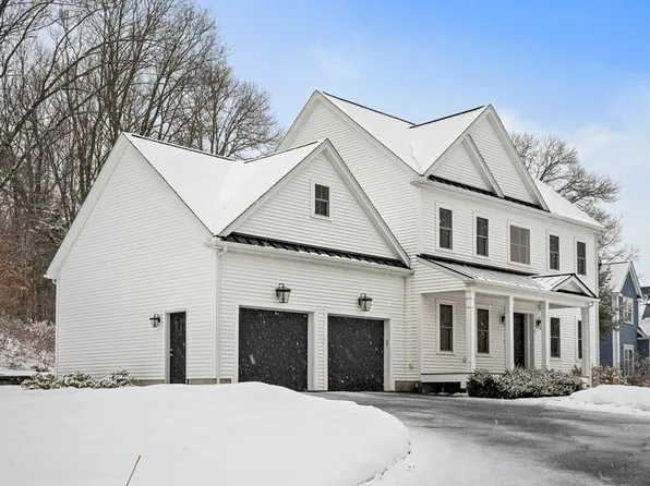 14 Cortland Way, Grafton, MA 01519