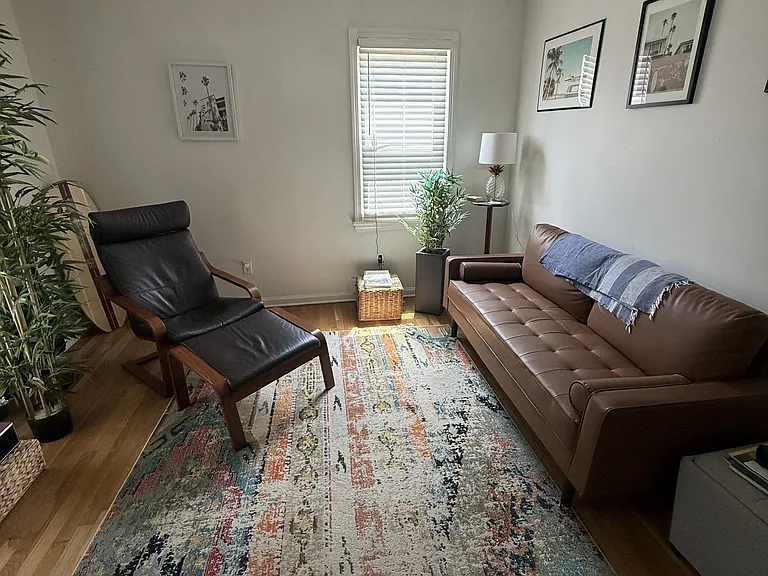 659 Longfellow Dr — Photo 8