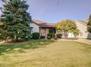 410 Augusta Dr, Madison, WI 53717