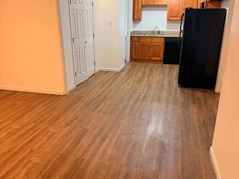 4411 Chastant St #B — Photo 4