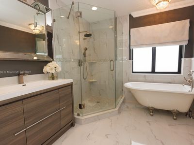 14925 SW 180th Ter, Miami, FL, 33187