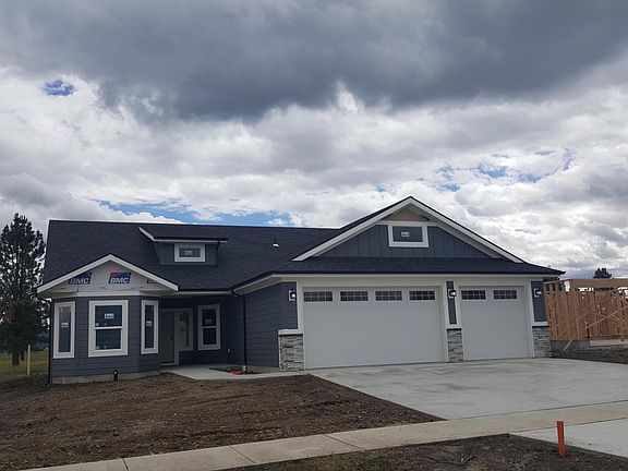 2nd image of 3132 N Kiernan Dr