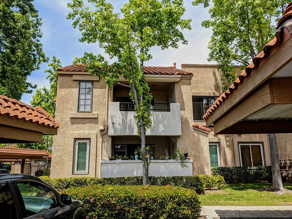 Building Photo - 10628 Dabney Dr #164