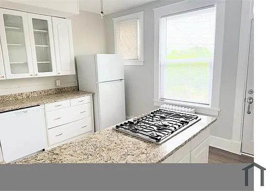 2737 Wilkens Ave — Photo 6
