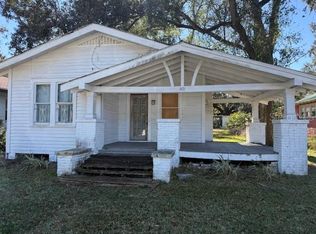 1021 E Hamilton Ave, Tampa, FL 33604