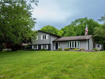 14693 Russell Ln, Novelty, OH, 44072