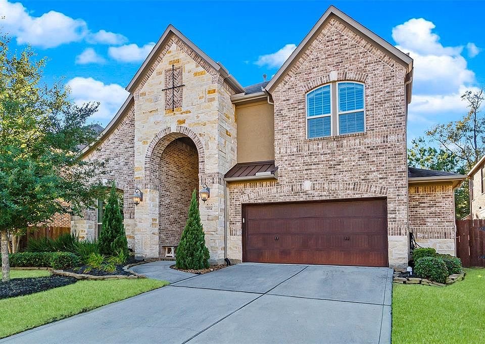 Welcome home! 3254 Explorer Way.....Trendmaker home.