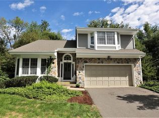 3 Crabapple Ct, Princeton, NJ 08540