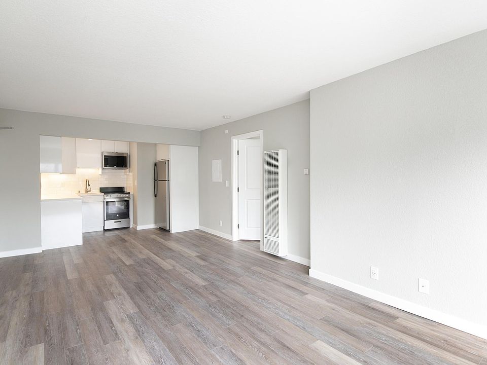 1st image of 230 Dolores St #101