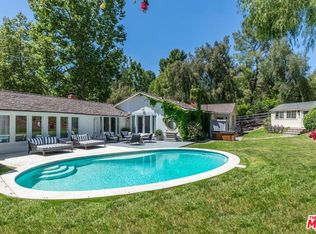 5840 Round Meadow Rd, Hidden Hills, CA 91302