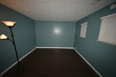 905 Shayler Rd — Photo 11